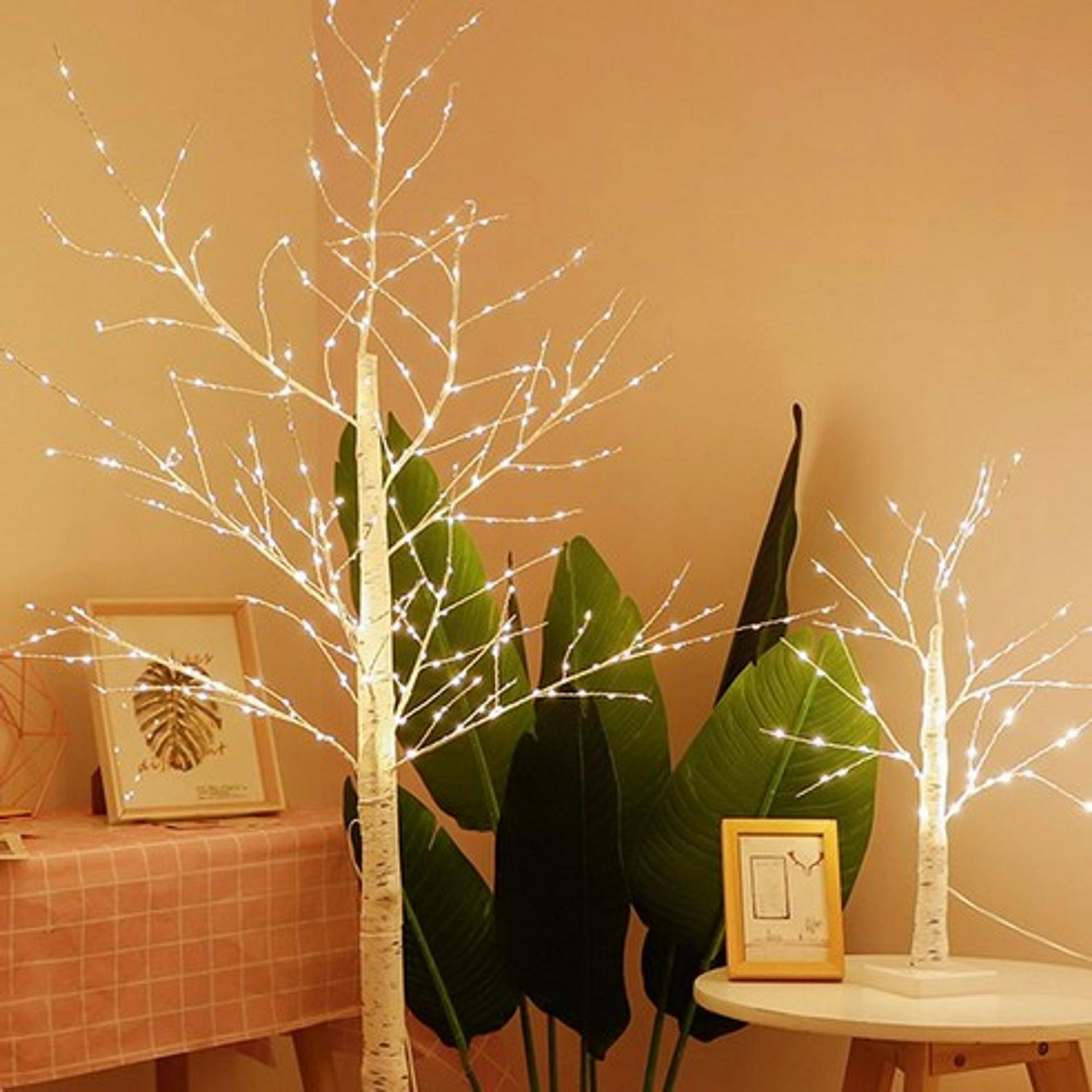 크리스마스트리 멋진 분위기를 만들어주는 메이리앤 LED 자작나무 트리 스탠드형 무드등 가격비교