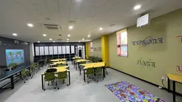 스크린페인트로 만드는 초등학교의 디지털 교실