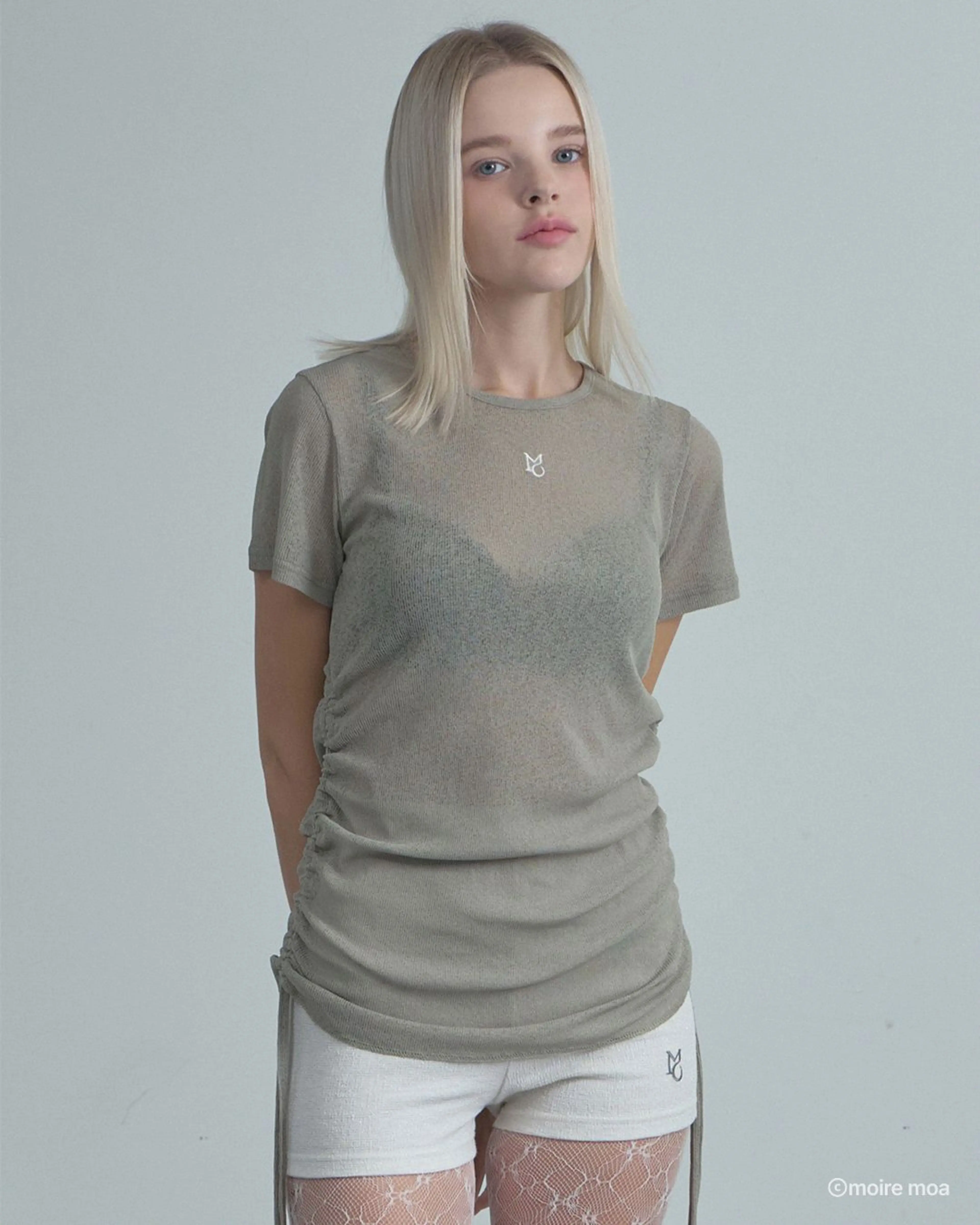 :: SeeThrough String T-Shirt-Khaki - 무아르모아