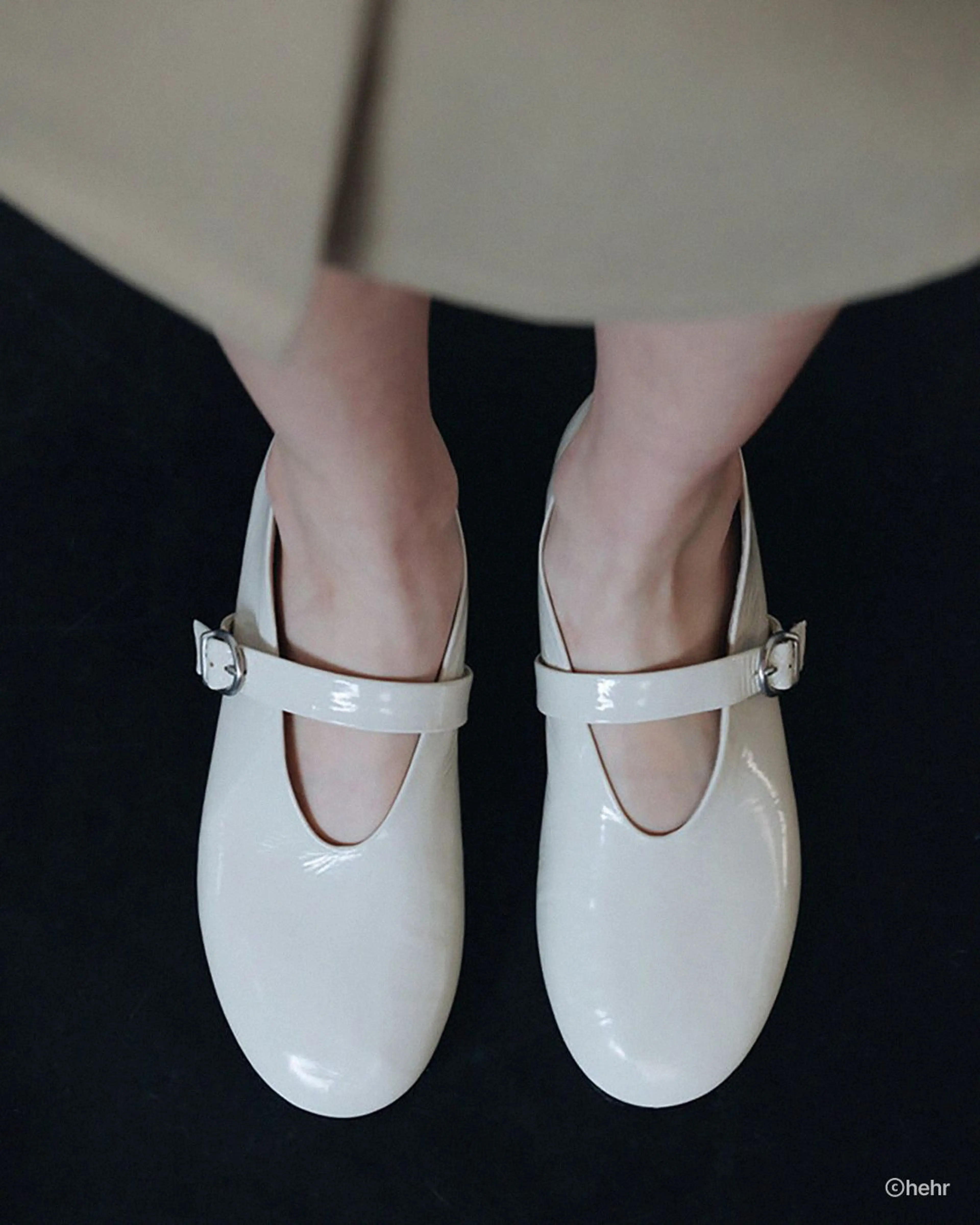 히어 - Pia Mary Jane Shoes (Ivory)