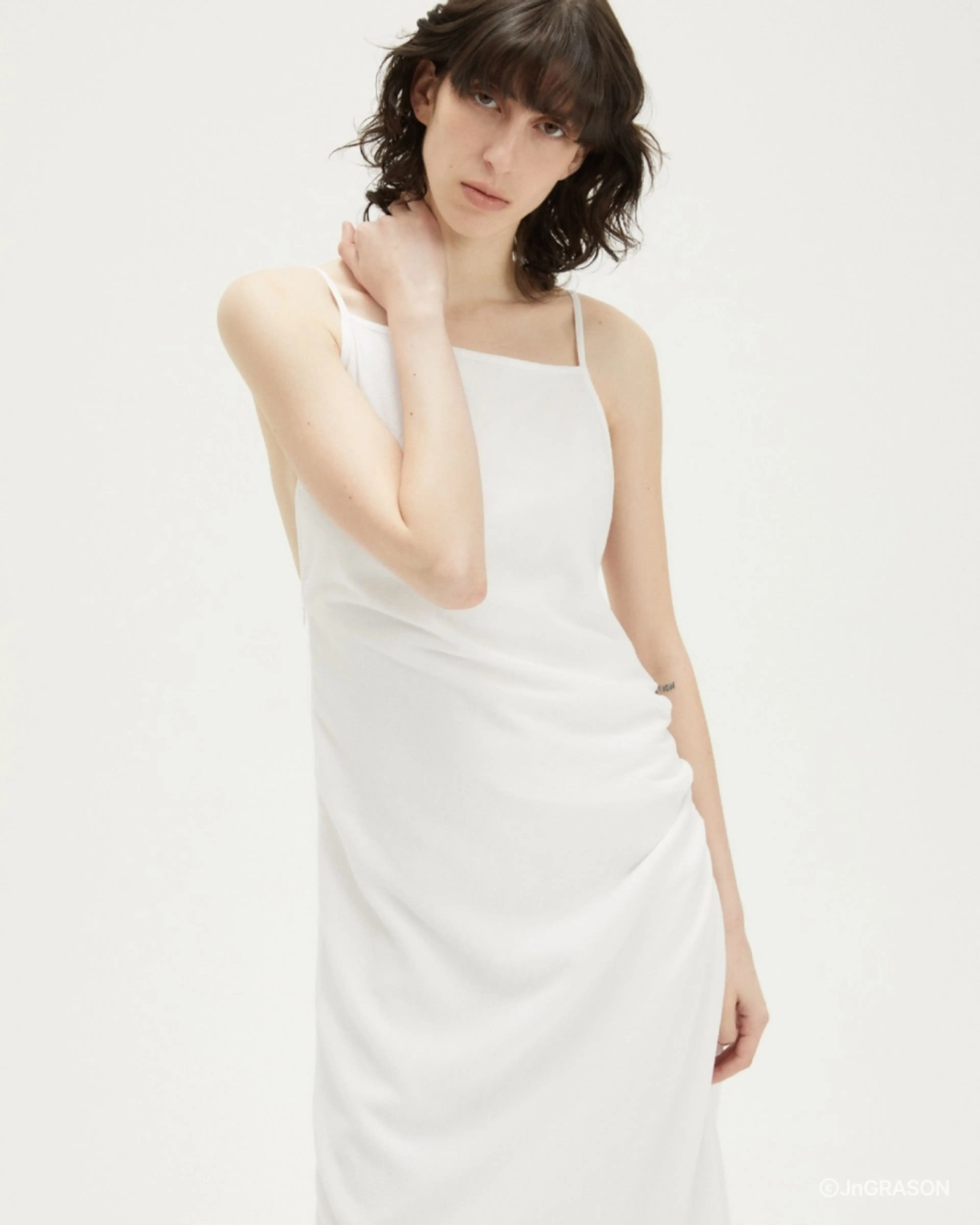 제이앤그라슨 - Unbalance Shirring Maxi Dress_WHITE